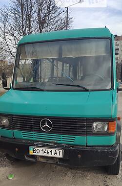 Мікроавтобус (від 10 до 22 пас.) Mercedes-Benz Vario 614 1996 в Вараші