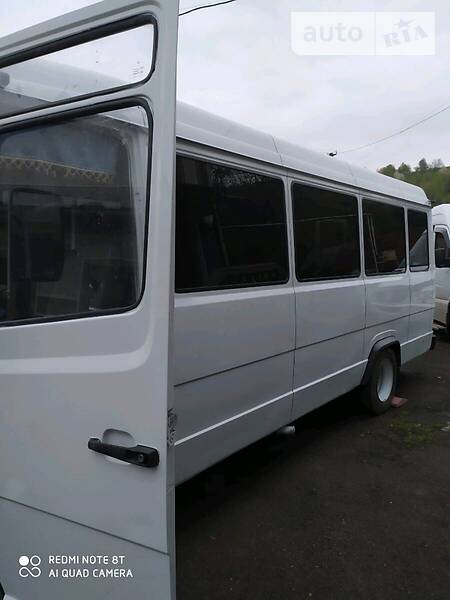 Mercedes-Benz Vario 814