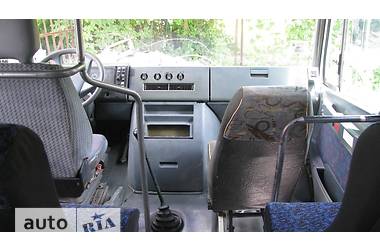 Пригородный автобус Mercedes-Benz Vario 1999 в 