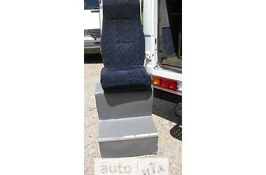 Пригородный автобус Mercedes-Benz Vario 1999 в 
