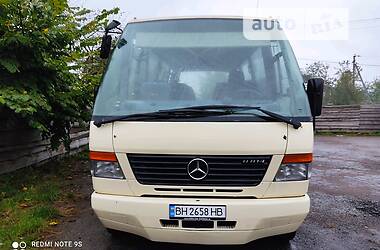 Туристичний / Міжміський автобус Mercedes-Benz Vario 1997 в 
