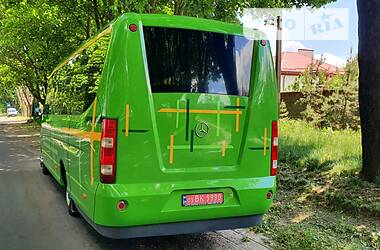 Пригородный автобус Mercedes-Benz Vario 2010 в Ровно