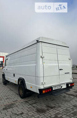 Грузовой фургон Mercedes-Benz Vario 1996 в Тячеве