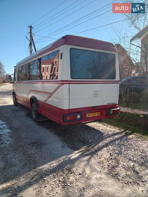 Туристический / Междугородний автобус Mercedes-Benz Vario 1996 в Коломые