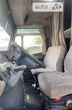 Грузовой фургон Mercedes-Benz Vario 2000 в Смеле