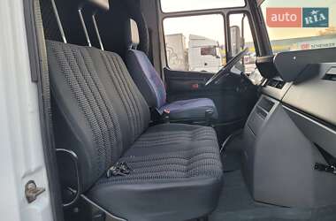 Вантажний фургон Mercedes-Benz Vario 2011 в 