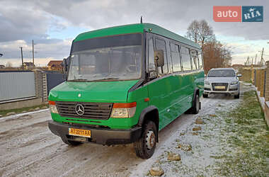 Туристический / Междугородний автобус Mercedes-Benz Vario 2001 в Коломые