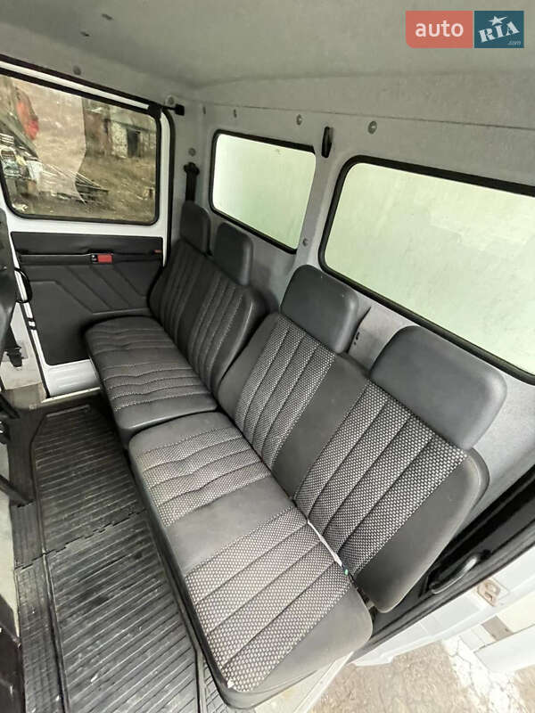 Грузовой фургон Mercedes-Benz Vario 2013 в Лебедине