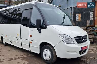 Туристический / Междугородний автобус Mercedes-Benz Vario 2011 в Ровно