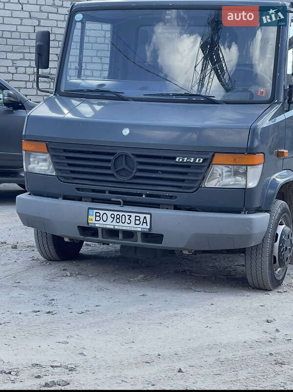 Вантажний фургон Mercedes-Benz Vario 1999 в Бучачі