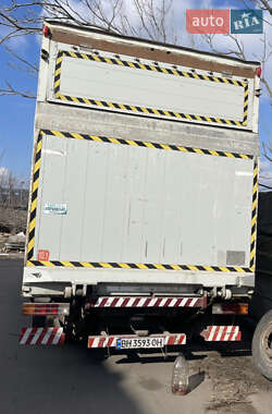 Грузовой фургон Mercedes-Benz Vario 1997 в 