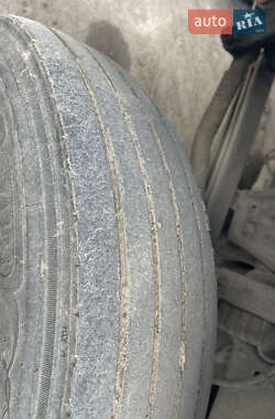 Грузовой фургон Mercedes-Benz Vario 1997 в 