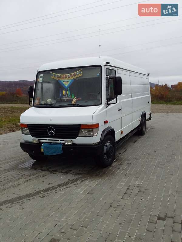 Вантажний фургон Mercedes-Benz Vario 1997 в Тячеві