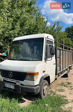 Грузовой фургон Mercedes-Benz Vario 1998 в Тростянце