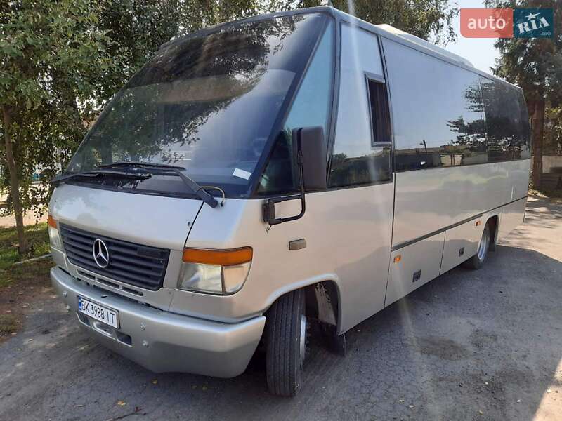 Городской автобус Mercedes-Benz Vario 2001 в Дубно