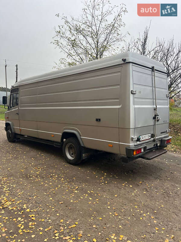 Грузовой фургон Mercedes-Benz Vario 2000 в Черкассах