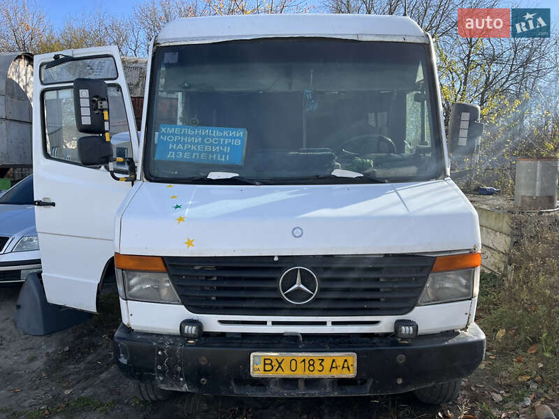Пригородный автобус Mercedes-Benz Vario 2000 в Хмельницком