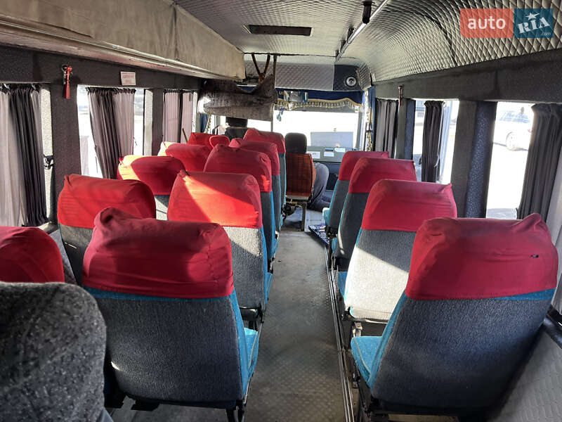 Пригородный автобус Mercedes-Benz Vario 2000 в Хмельницком