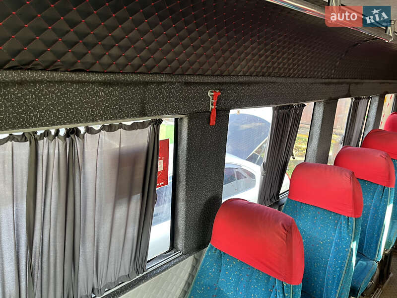 Пригородный автобус Mercedes-Benz Vario 2000 в Хмельницком