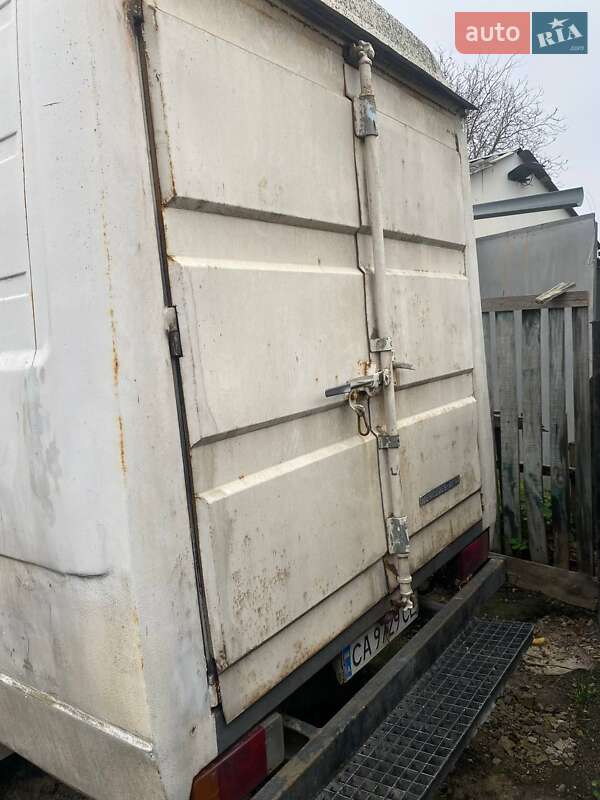 Грузовой фургон Mercedes-Benz Vario 2000 в Смеле