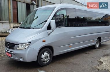 Туристичний / Міжміський автобус Mercedes-Benz Vario 2013 в Рівному