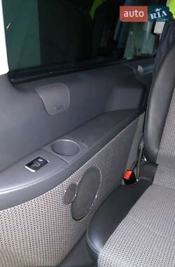 Минивэн Mercedes-Benz Viano 2012 в 