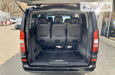 Мінівен Mercedes-Benz Viano 2011 в 