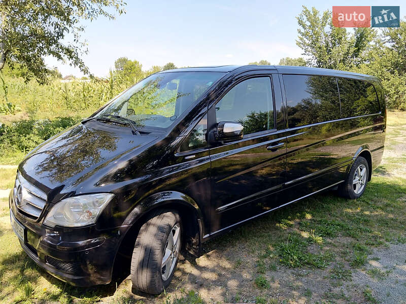 Минивэн Mercedes-Benz Viano 2012 в 