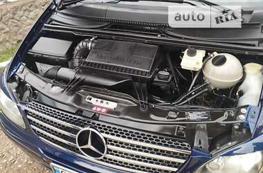 Минивэн Mercedes-Benz Viano 2004 в 