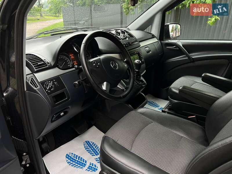 Мінівен Mercedes-Benz Viano 2013 в Львові