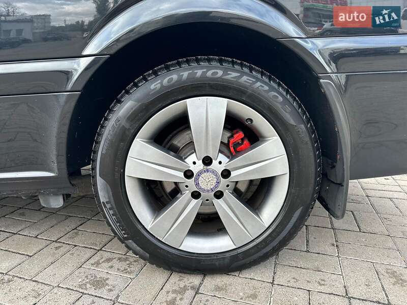 Мінівен Mercedes-Benz Viano 2012 в Києві