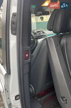 Минивэн Mercedes-Benz Viano 2014 в 
