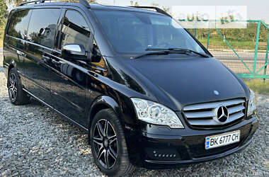 Мінівен Mercedes-Benz Viano 2012 в Дубні