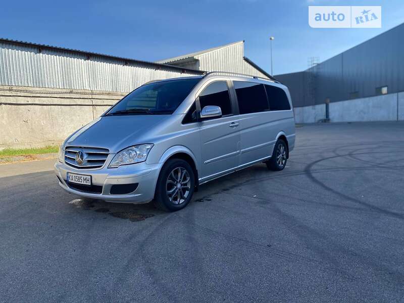 Минивэн Mercedes-Benz Viano 2004 в 