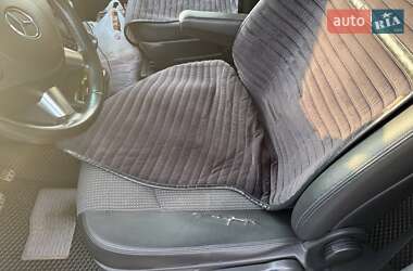 Мінівен Mercedes-Benz Viano 2011 в 