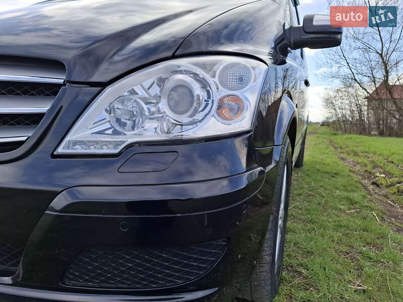 Мінівен Mercedes-Benz Viano 2012 в Чернівцях фото 36 Мінівен Mercedes-Benz Viano 2012 в Чернівцях