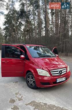 Минивэн Mercedes-Benz Viano 2012 в 