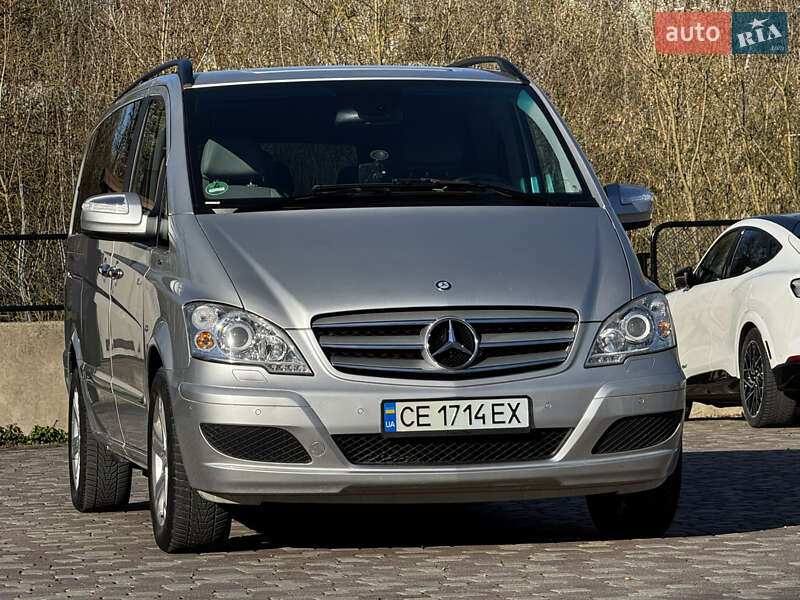 Минивэн Mercedes-Benz Viano 2012 в 