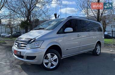 Мінівен Mercedes-Benz Viano 2013 в 