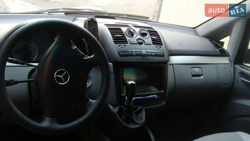 Минивэн Mercedes-Benz Viano 2007 в Сквире