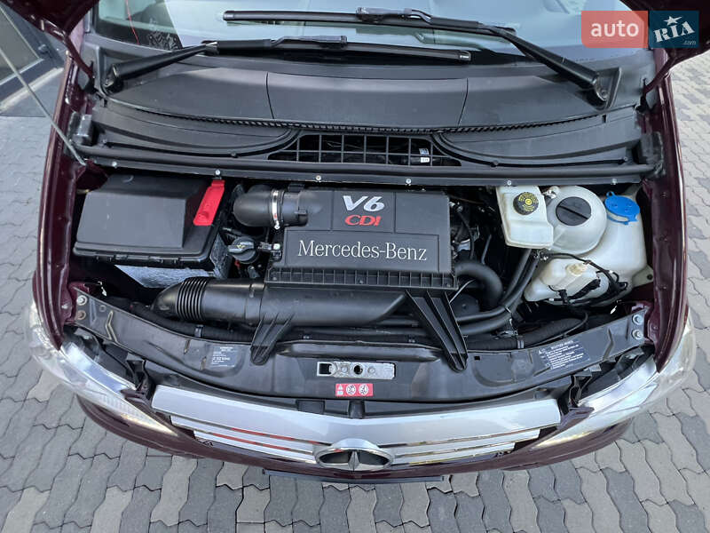 Мінівен Mercedes-Benz Viano 2010 в Чернівцях