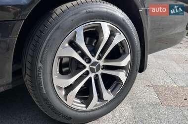 Мінівен Mercedes-Benz Viano 2013 в 