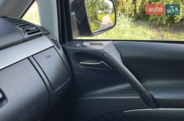 Мінівен Mercedes-Benz Viano 2013 в 