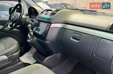 Минивэн Mercedes-Benz Viano 2012 в 