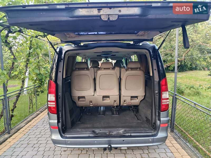 Минивэн Mercedes-Benz Viano 2012 в Косове
