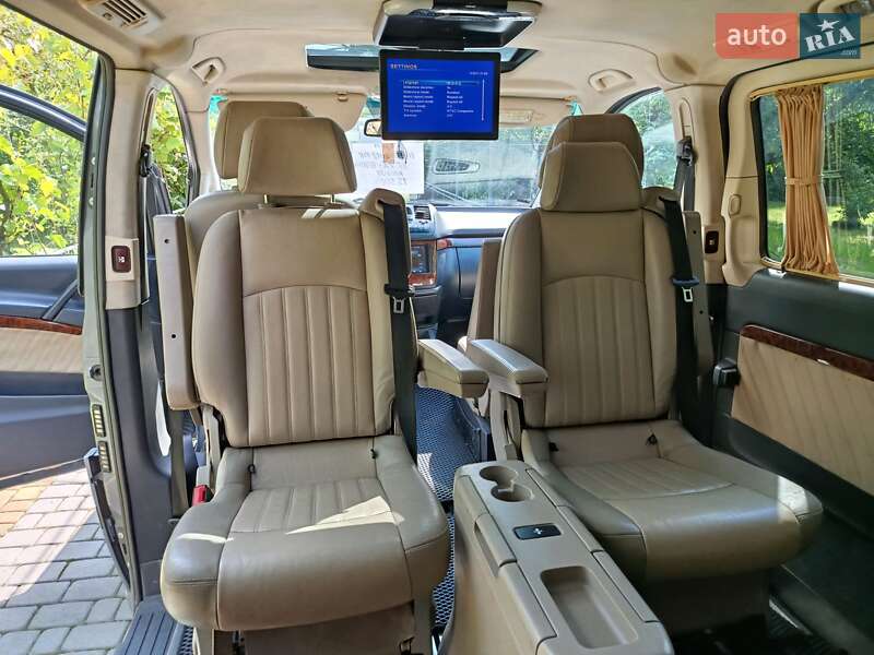 Минивэн Mercedes-Benz Viano 2012 в Косове