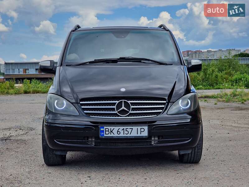 Мінівен Mercedes-Benz Viano 2010 в Рівному