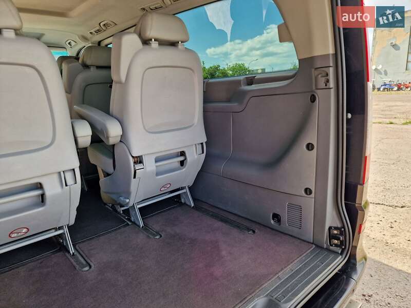 Мінівен Mercedes-Benz Viano 2010 в Рівному