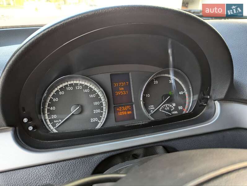 Мінівен Mercedes-Benz Viano 2012 в Львові фото 27 Мінівен Mercedes-Benz Viano 2012 в Львові