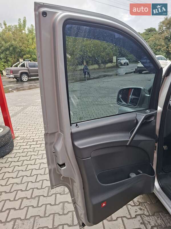 Минивэн Mercedes-Benz Viano 2011 в Черновцах фото 14 Минивэн Mercedes-Benz Viano 2011 в Черновцах